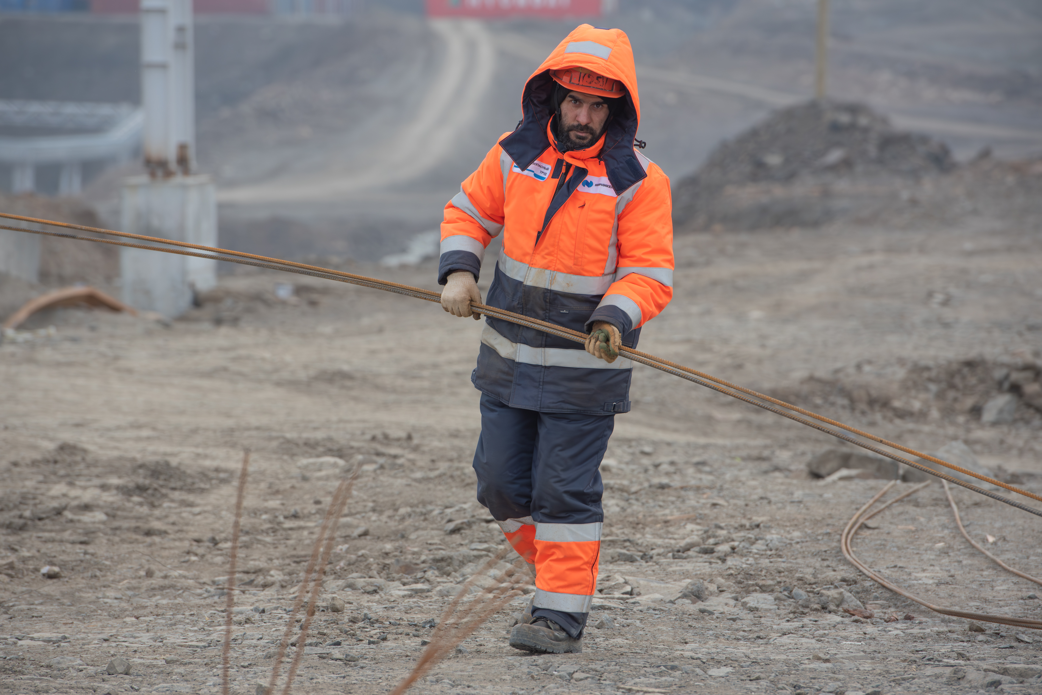 Придерживаемся высоких стандартов профессионализма, стремясь к постоянному улучшению навыков и знаний всех сотрудников компании.